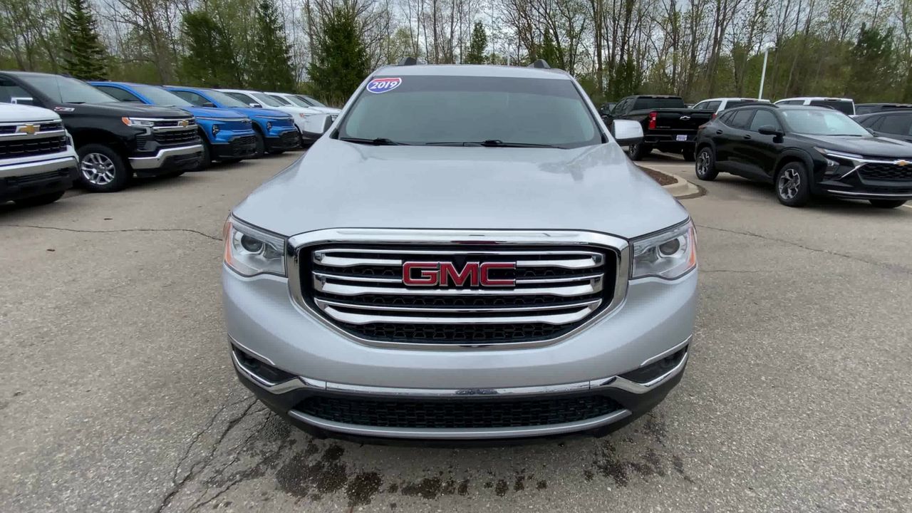 2019 GMC Acadia SLE