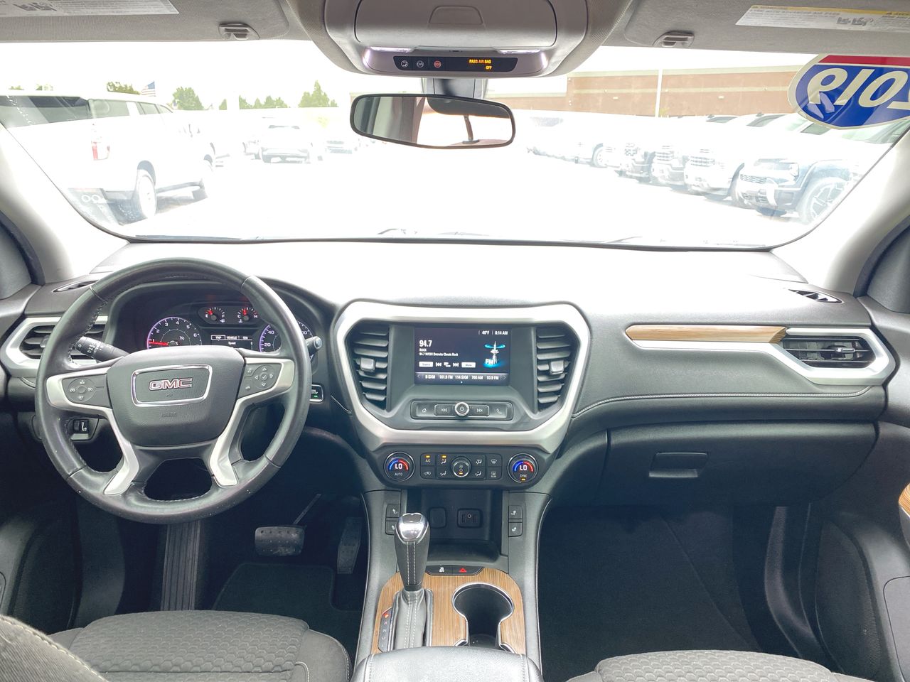 2019 GMC Acadia SLE