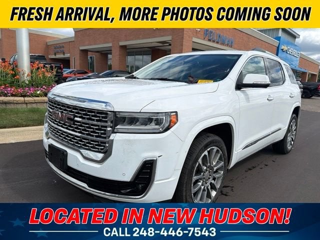 2023 GMC Acadia Denali