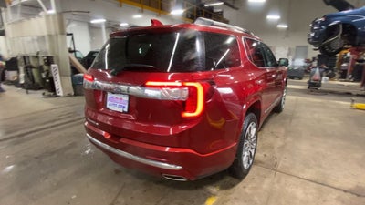 2023 GMC Acadia Denali