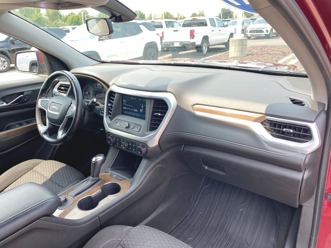 2019 GMC Acadia SLE