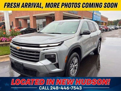 2024 Chevrolet Traverse LT
