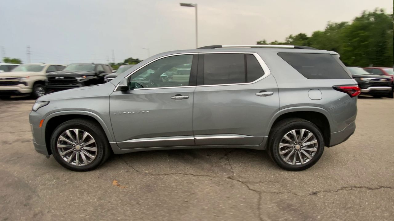 2023 Chevrolet Traverse Premier
