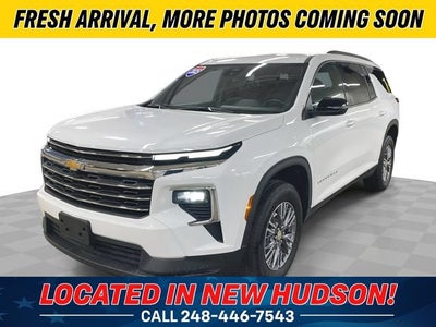 2025 Chevrolet Traverse LT