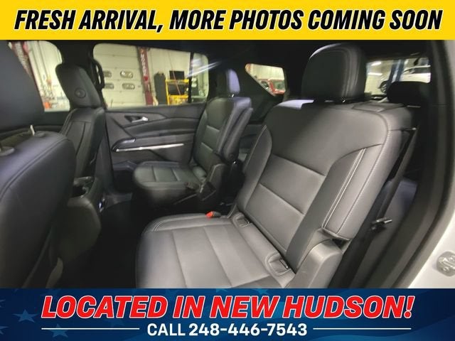 2025 Chevrolet Traverse LT