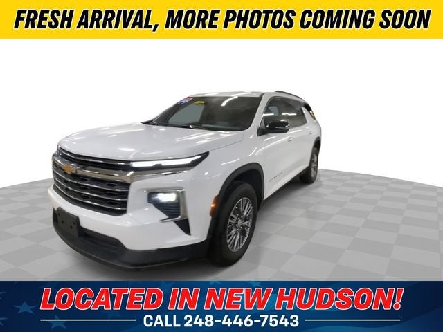 2025 Chevrolet Traverse LT