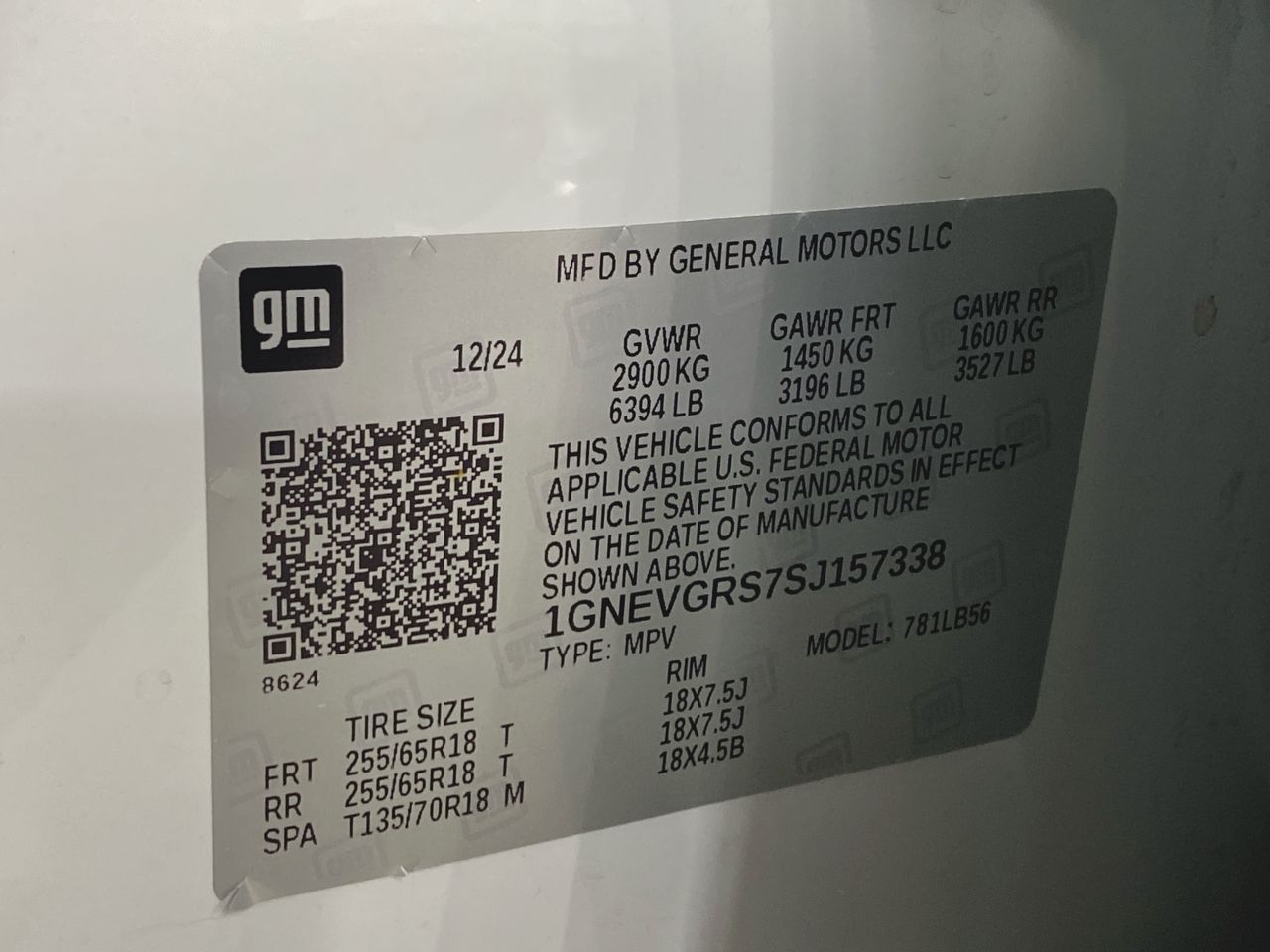 2025 Chevrolet Traverse LT