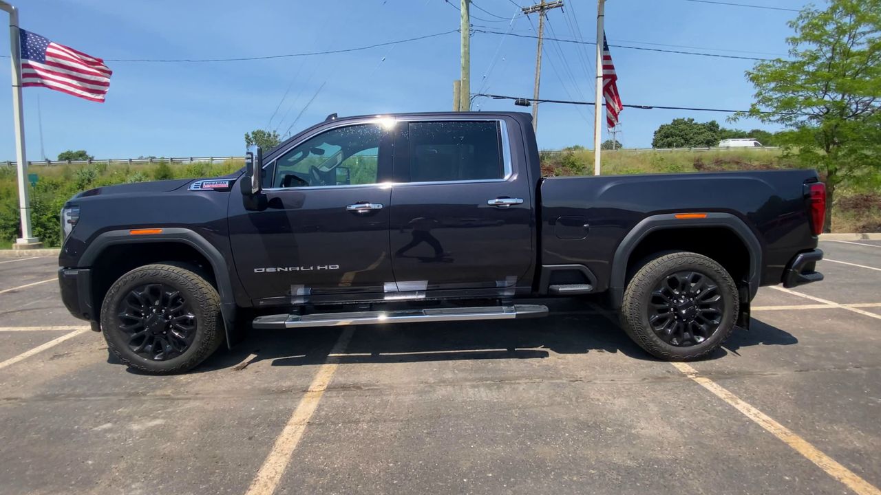 2024 GMC Sierra 2500 HD Denali