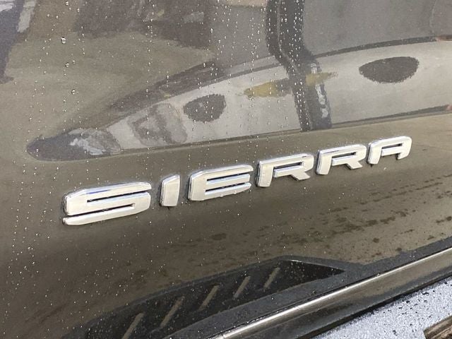 2021 GMC Sierra 1500 4WD Crew Cab Standard Box Sierra
