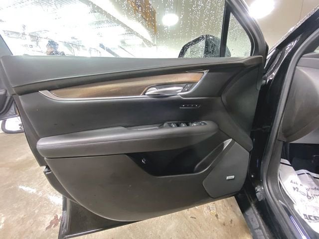 2018 Cadillac XT5 Platinum AWD