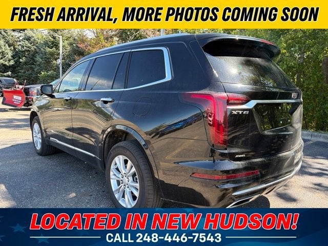 2025 Cadillac XT6 Luxury