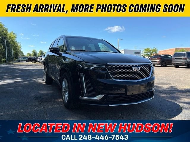 2025 Cadillac XT6 Luxury