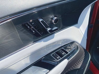 2024 Cadillac LYRIQ Luxury 1