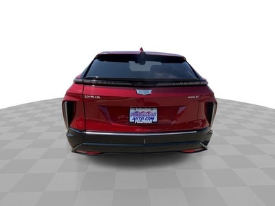 2024 Cadillac LYRIQ Luxury 1