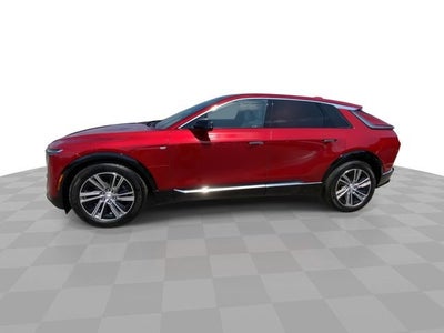 2024 Cadillac LYRIQ Luxury 1