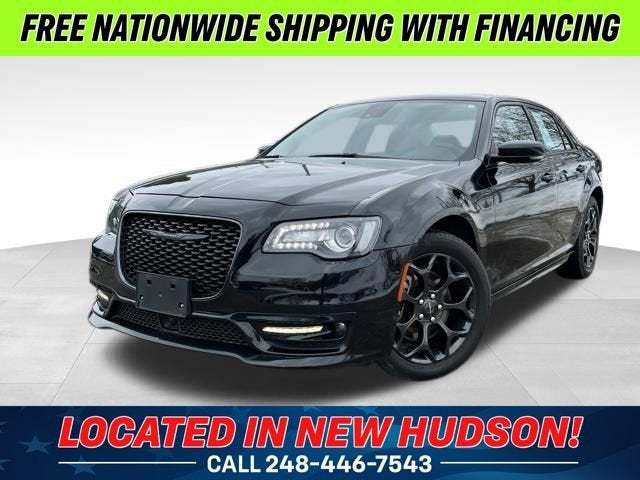 2023 Chrysler 300 Touring L