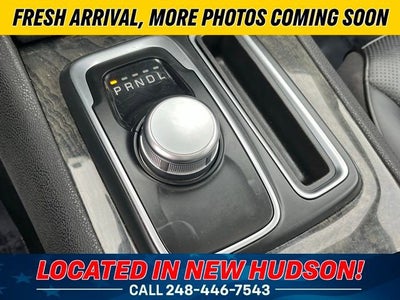 2023 Chrysler 300 Touring L