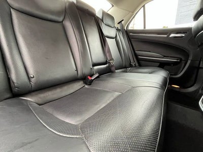 2023 Chrysler 300 Touring L