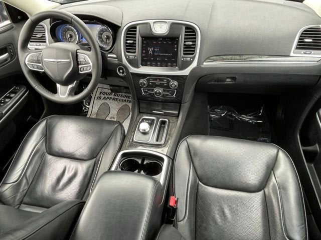 2023 Chrysler 300 Touring L