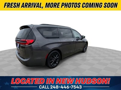 2021 Chrysler Pacifica Touring