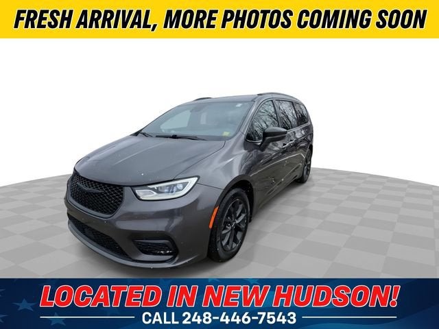 2021 Chrysler Pacifica Touring