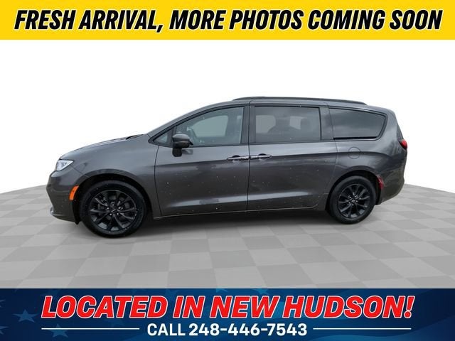 2021 Chrysler Pacifica Touring