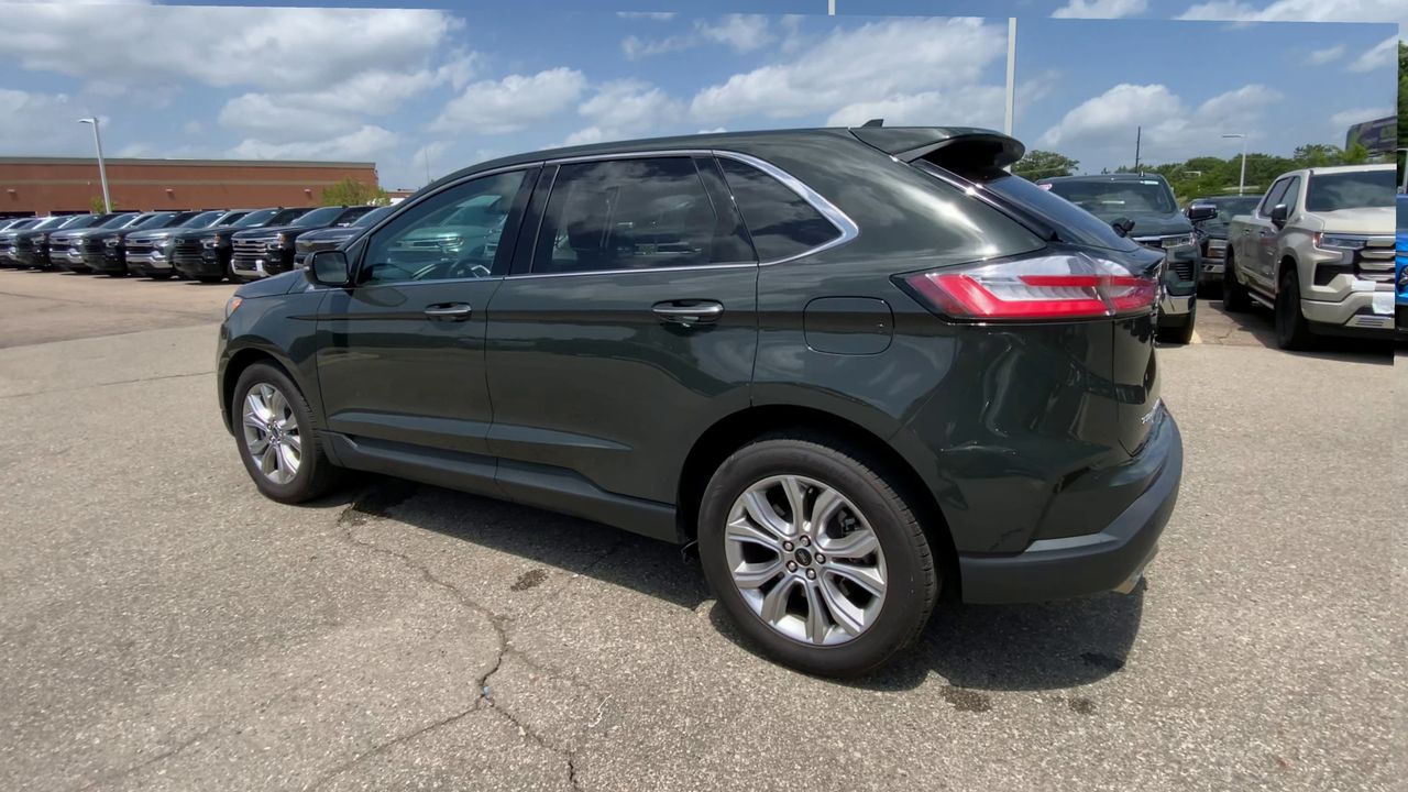 2023 Ford Edge Titanium