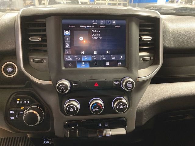 2022 RAM 2500 Big Horn Crew Cab 4x4 6'4" Box