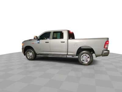 2022 RAM 2500 Big Horn Crew Cab 4x4 6'4" Box