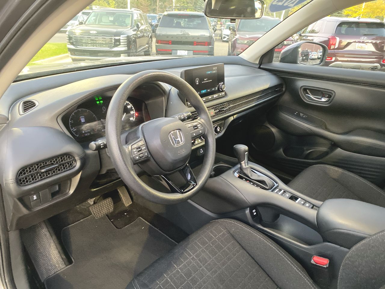 2025 Honda HR-V LX
