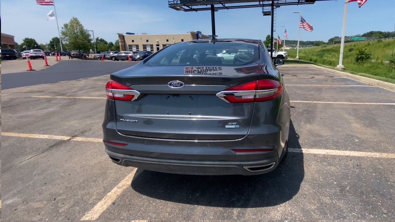 2020 Ford Fusion SE