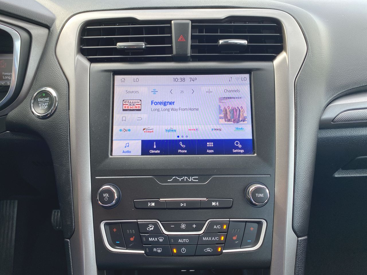 2020 Ford Fusion SE