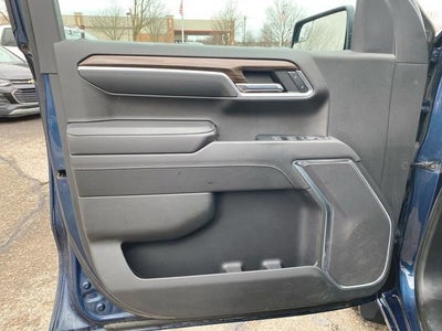 2022 Chevrolet Silverado 1500 LT (2FL)