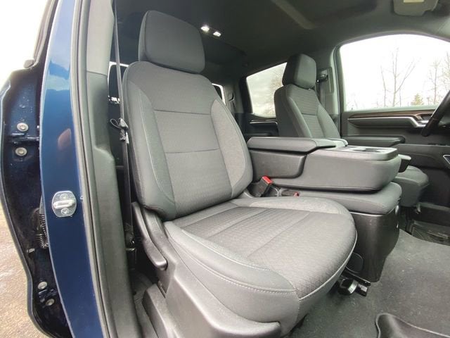 2022 Chevrolet Silverado 1500 LT (2FL)