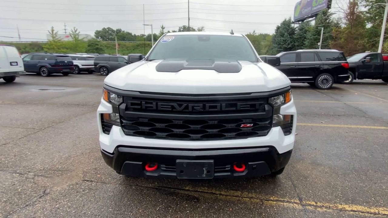 2025 Chevrolet Silverado 1500 Custom Trail Boss