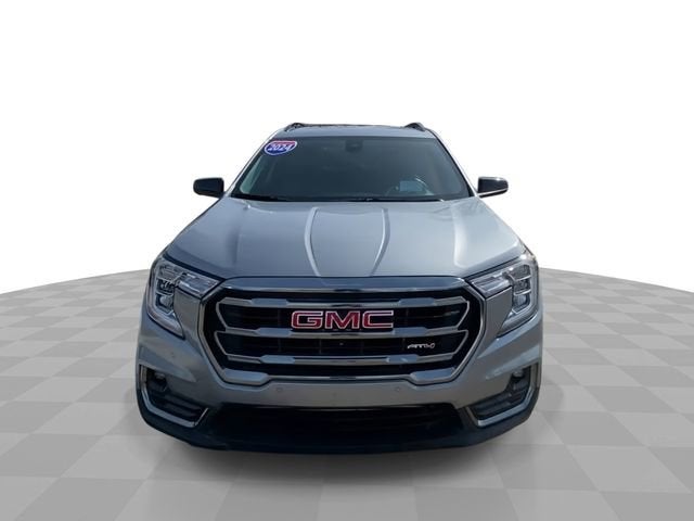 2024 GMC Terrain AT4