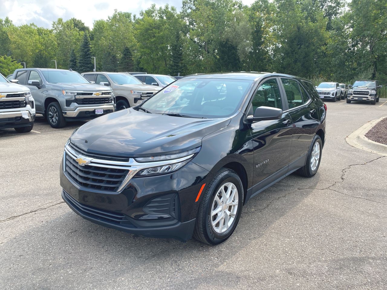 2024 Chevrolet Equinox LS