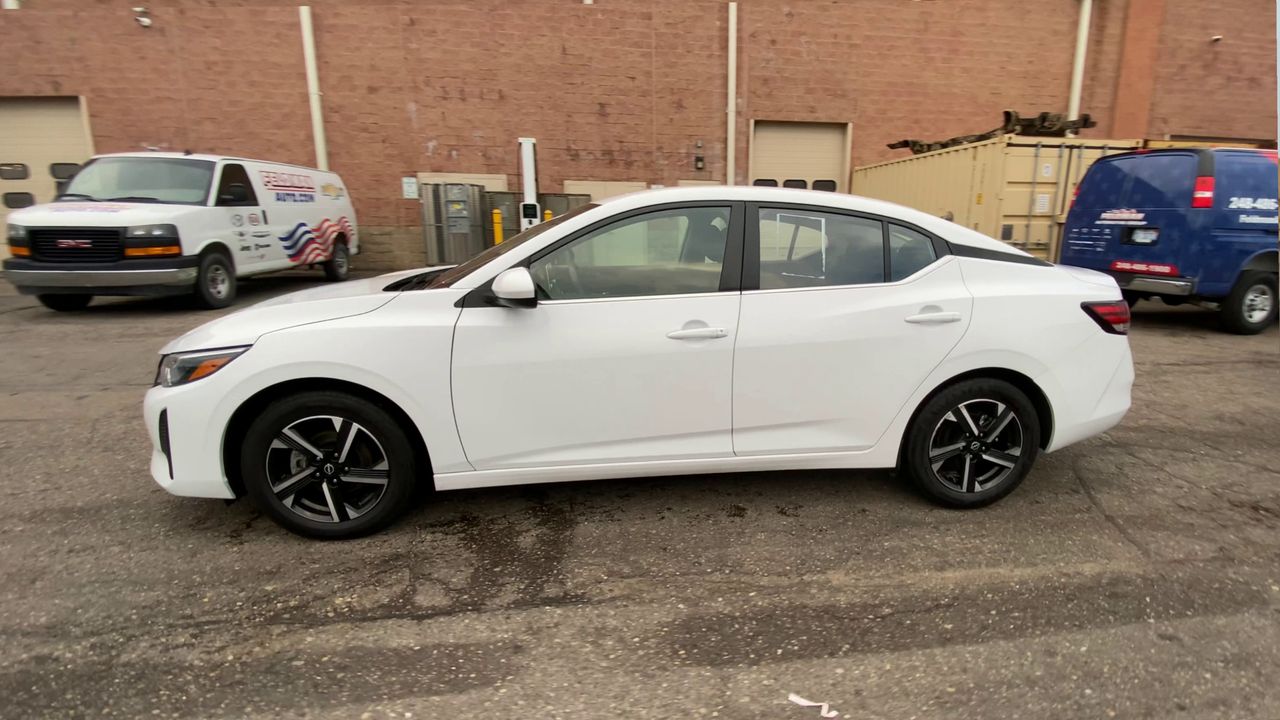 2024 Nissan Sentra SV