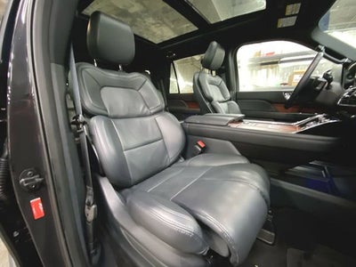 2024 Lincoln Navigator Premiere