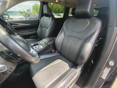 2023 INFINITI QX60 LUXE AWD