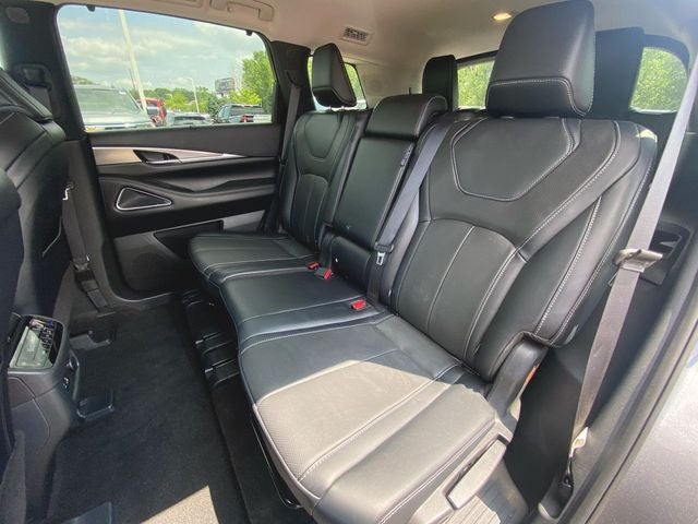 2023 INFINITI QX60 LUXE AWD