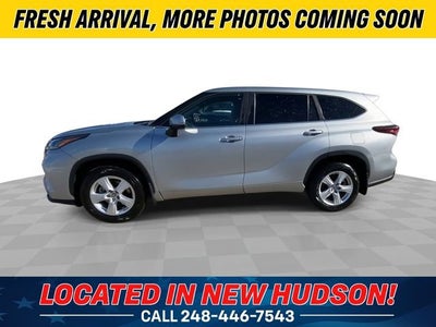 2024 Toyota Highlander LE