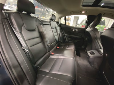 2024 Volvo S60 Core Dark Theme