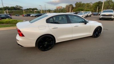 2023 Volvo S60 B5 Plus Black Edition