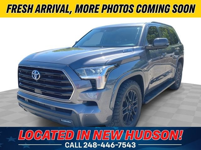2024 Toyota Sequoia SR5