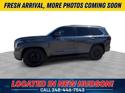 2024 Toyota Sequoia SR5