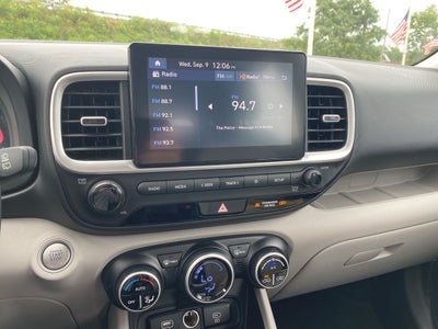 2025 Hyundai Venue SEL