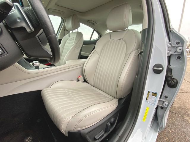 2021 Genesis G70 2.0T AWD