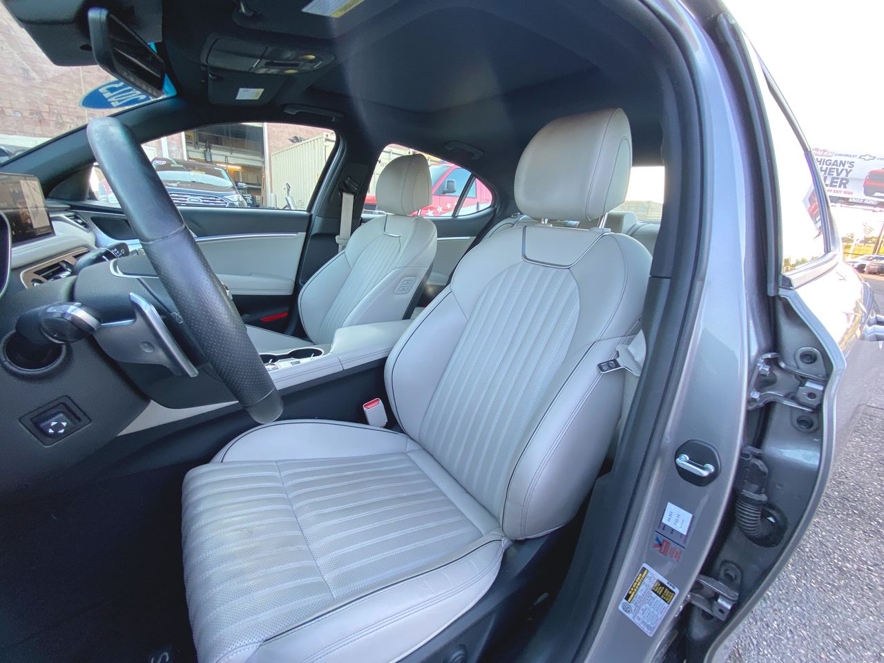 2023 Genesis G70 2.0T AWD