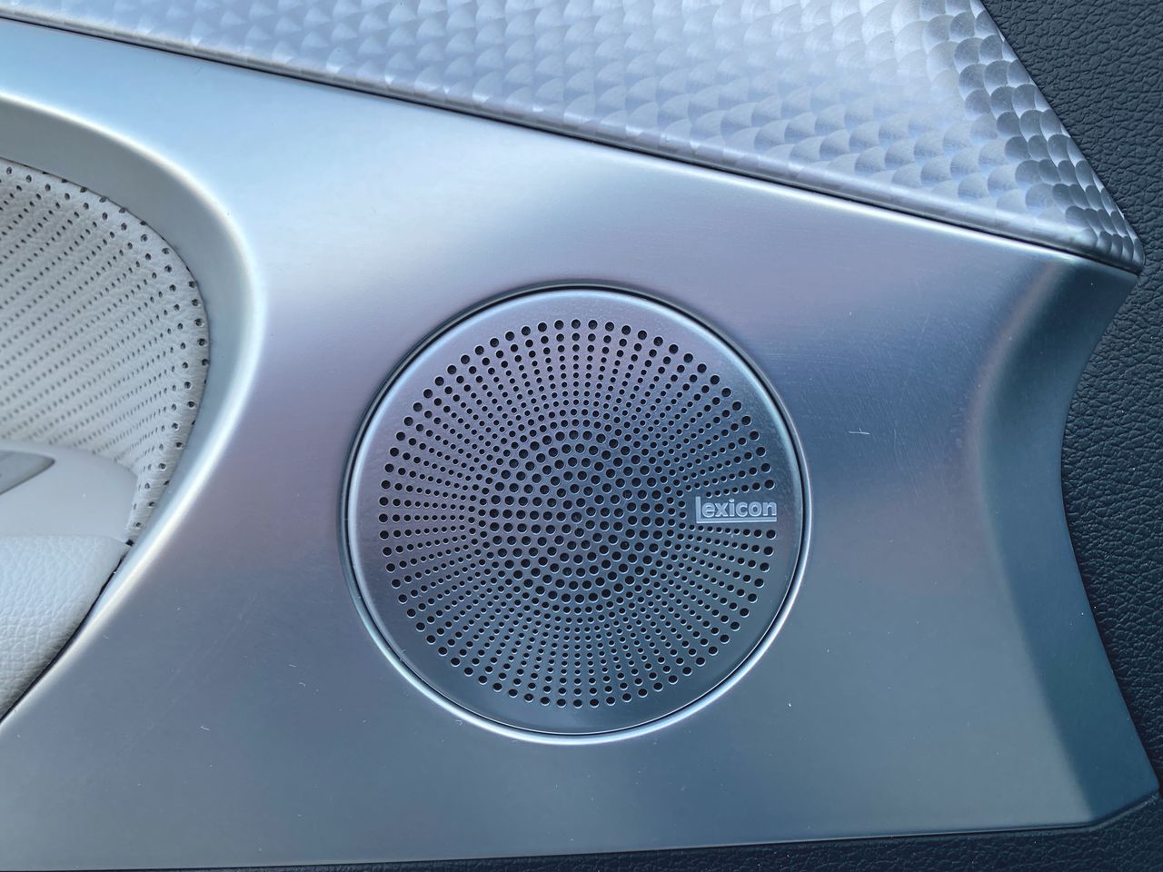 2023 Genesis G70 2.0T AWD